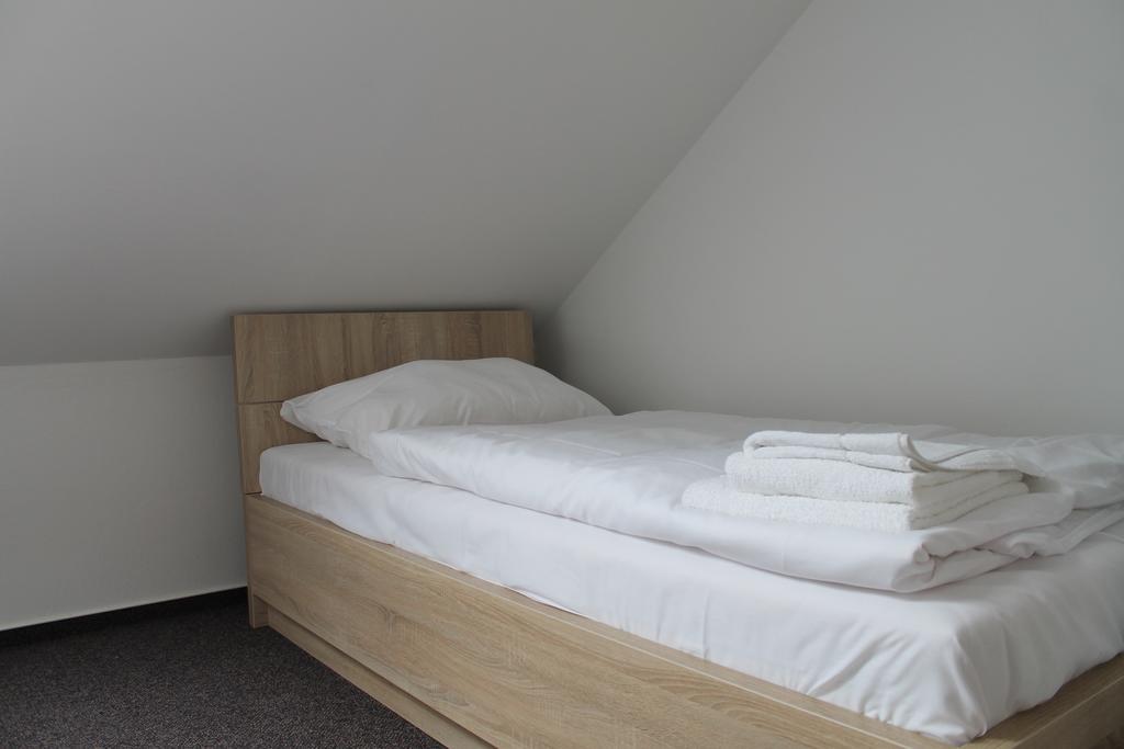 Penzion Bowten Secovce Habitación foto