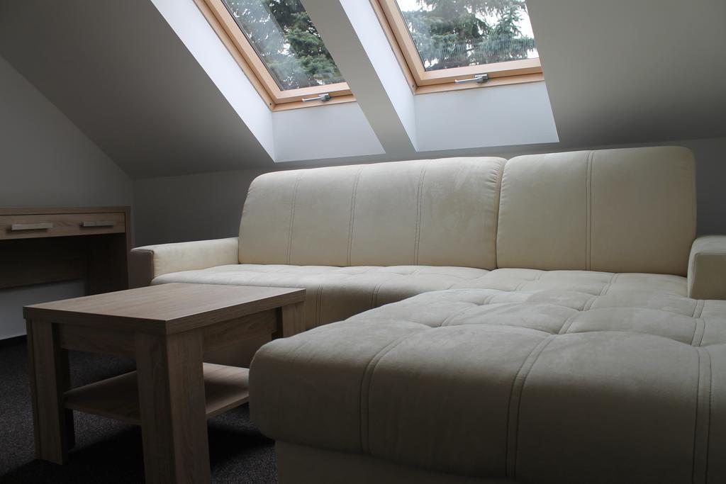 Penzion Bowten Secovce Habitación foto